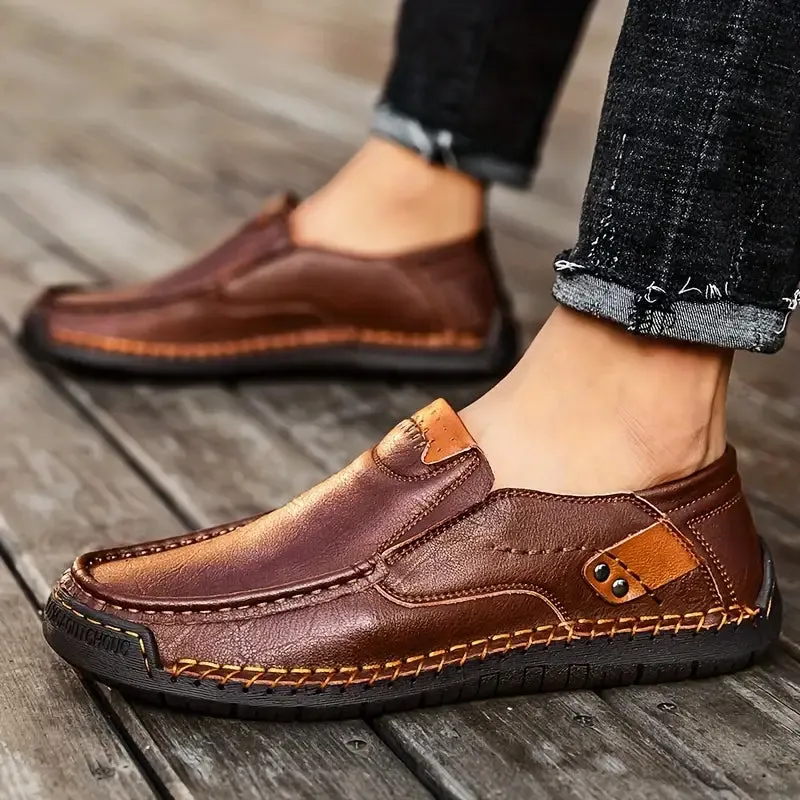 Breathable calfskinClassic comfortable leather shoes for men