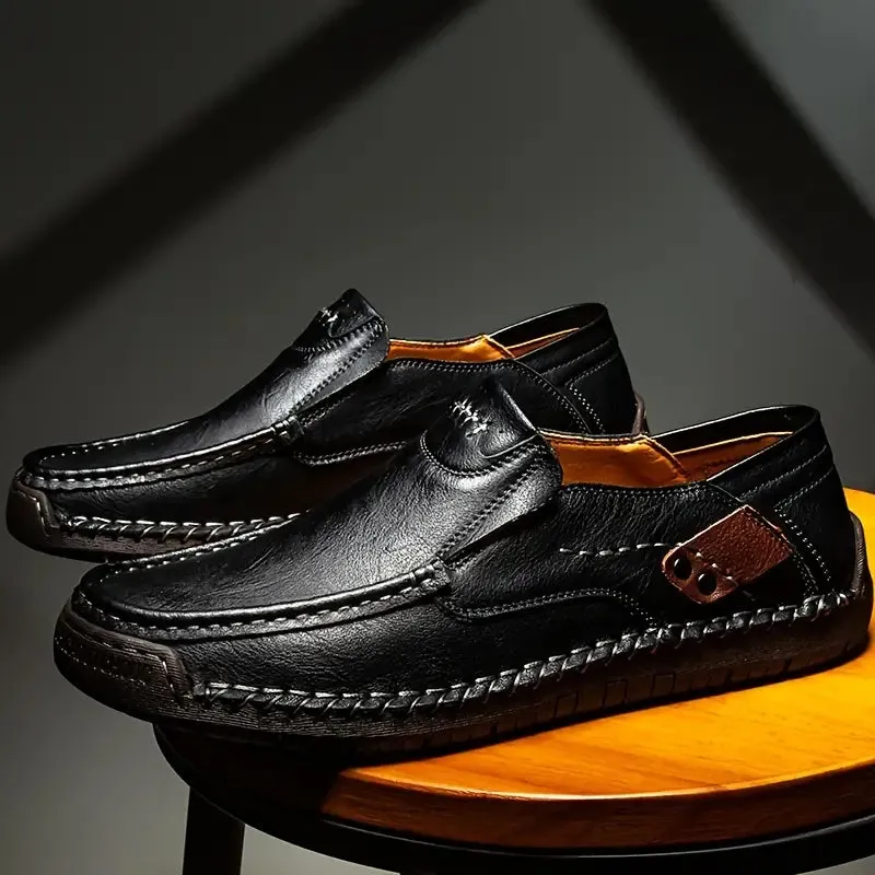 Breathable calfskinClassic comfortable leather shoes for men