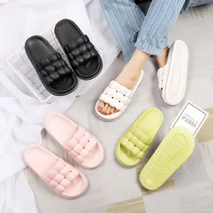 CozyClouds | Trendy Summer Style | Fashionable Slippers
