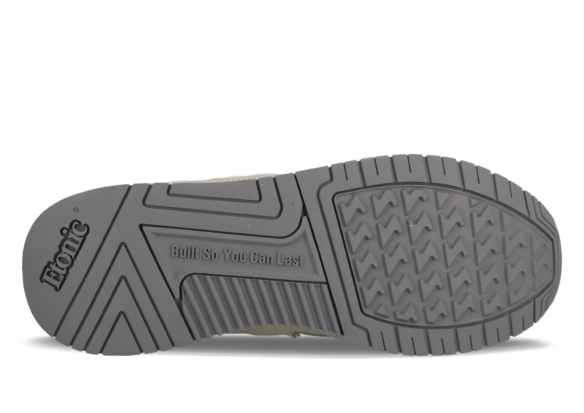 Etonic Stable Base sneakers in white mesh fabric, ice-grey suede with multi-layer white leather inserts, smoke grey and yellow details, beige midsole and smoke grey bottom outsole.