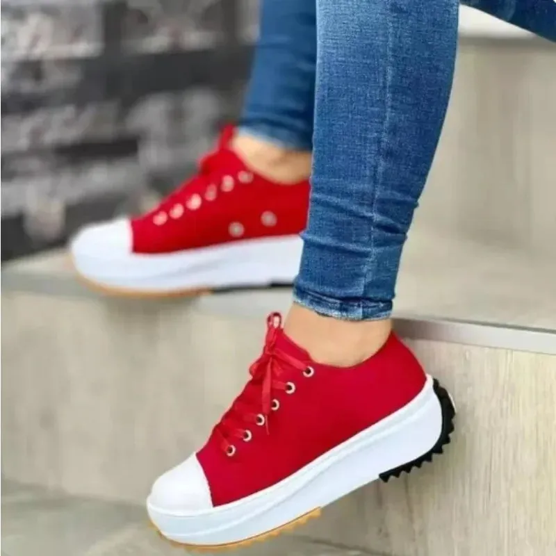 Megans | Casual Charm Sneakers