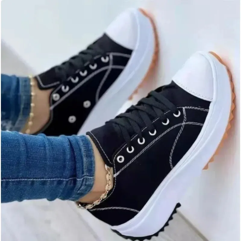 Megans | Casual Charm Sneakers